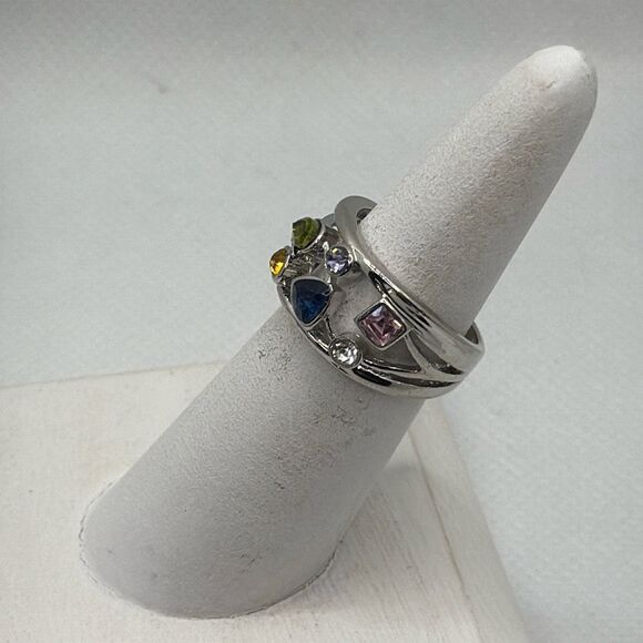 Brand New!! Size 6 Geometric multi stone ring - Picture 2 of 4